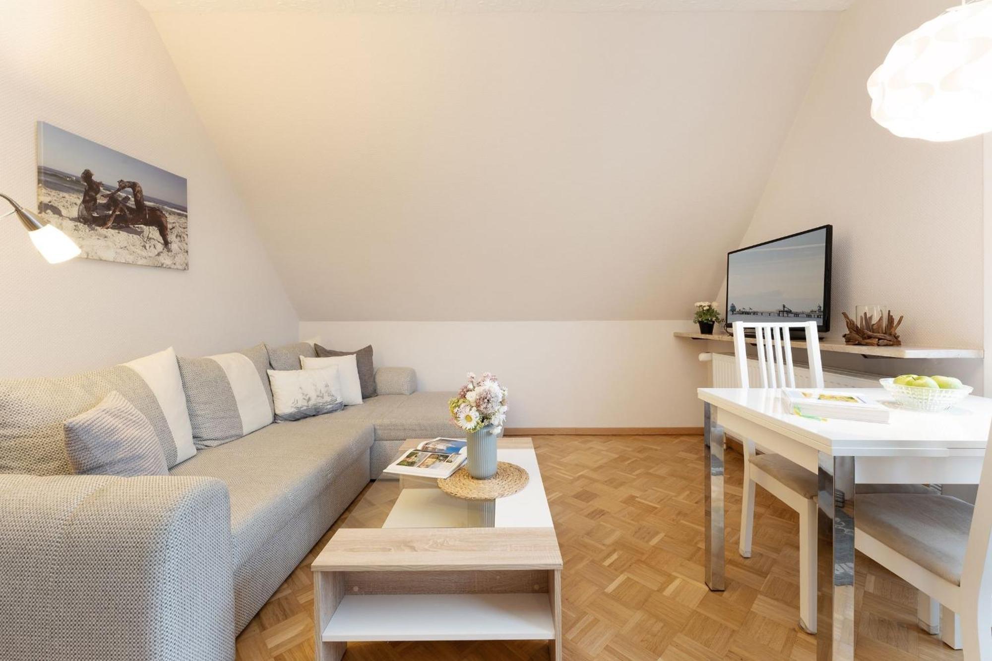 Mittelweg 6 Wohnung 4 Grömitz Buitenkant foto